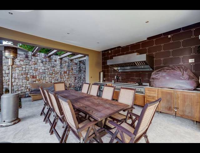 4 BEDROOM HOUSE FOR SALE IN FOURWAYS GARDENS